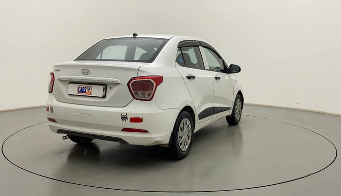 2016 Hyundai Xcent BASE 1.2, CNG, Manual, 91,184 km, Right Back Diagonal