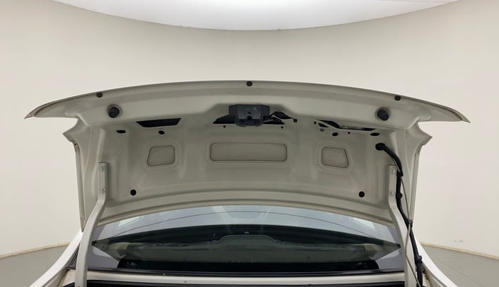 2016 Hyundai Xcent BASE 1.2, CNG, Manual, 91,184 km, Boot Door Open