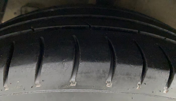 2016 Hyundai Xcent BASE 1.2, CNG, Manual, 91,184 km, Right Rear Tyre Tread