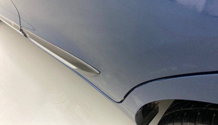 2017 Maruti Baleno ALPHA CVT PETROL 1.2, Petrol, Automatic, 52,712 km, Rear left door - Slightly dented