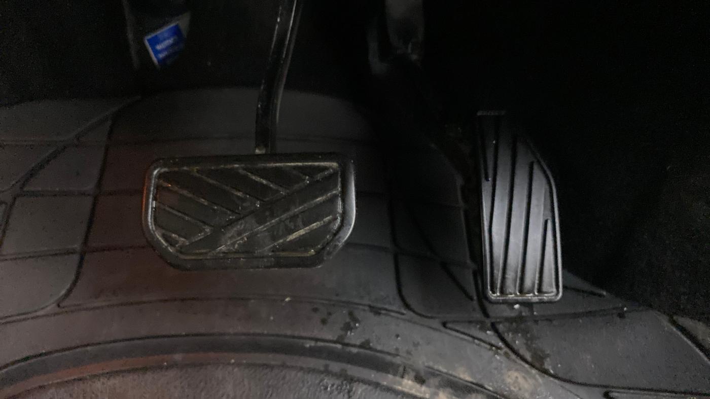 2017 Maruti Baleno ALPHA CVT PETROL 1.2, Petrol, Automatic, 52,712 km, Pedals