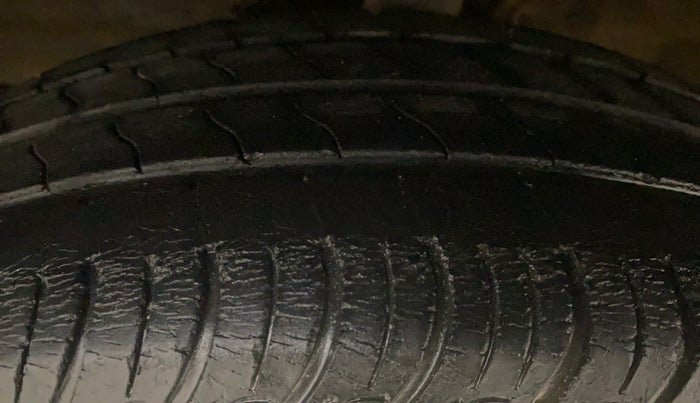 2021 Maruti S PRESSO VXI+, Petrol, Manual, 53,975 km, Left Front Tyre Tread