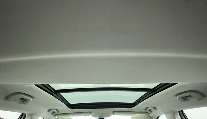 2020 Jeep Compass LIMITED PLUS PETROL AT, Petrol, Automatic, 33,765 km, Panoramic Sunroof