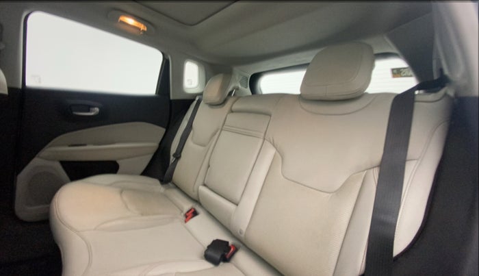 2020 Jeep Compass LIMITED PLUS PETROL AT, Petrol, Automatic, 33,765 km, Right Side Rear Door Cabin