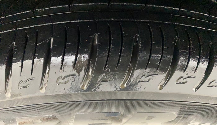 2018 Tata NEXON XM PETROL, Petrol, Manual, 60,331 km, Left Front Tyre Tread