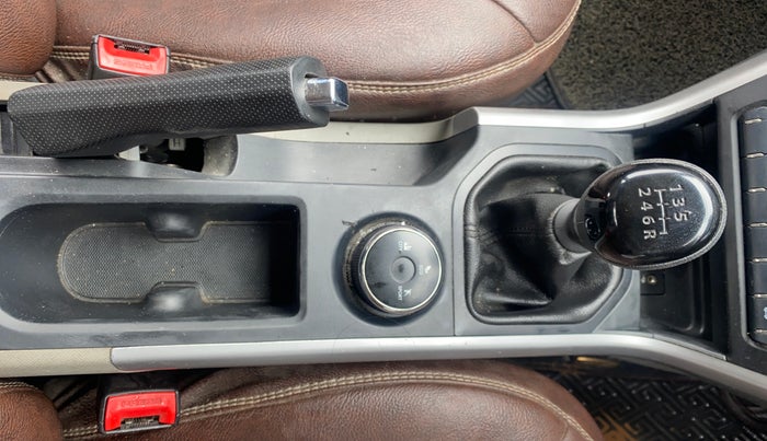 2018 Tata NEXON XM PETROL, Petrol, Manual, 60,331 km, Gear Lever