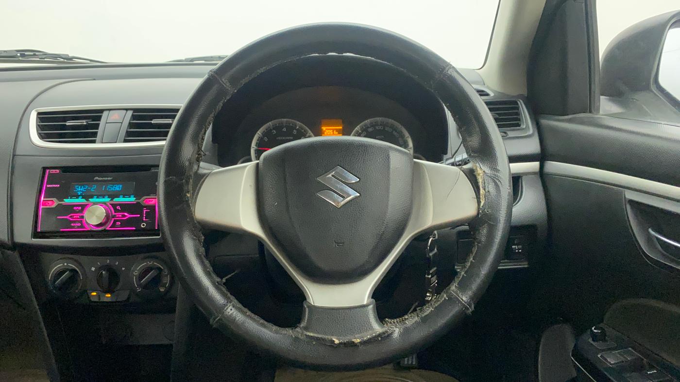 2013 Maruti Swift VXI, Petrol, Manual, 63,029 km, Steering Wheel Close Up