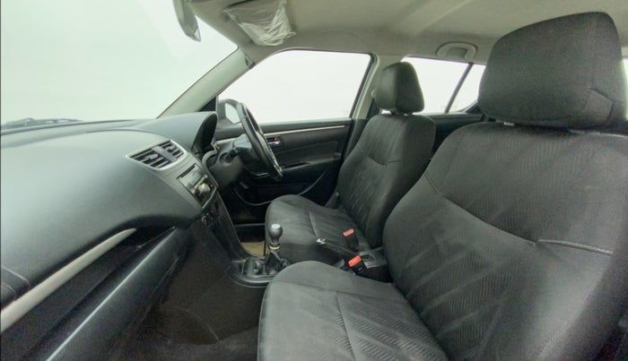 2013 Maruti Swift VXI, Petrol, Manual, 63,029 km, Right Side Front Door Cabin