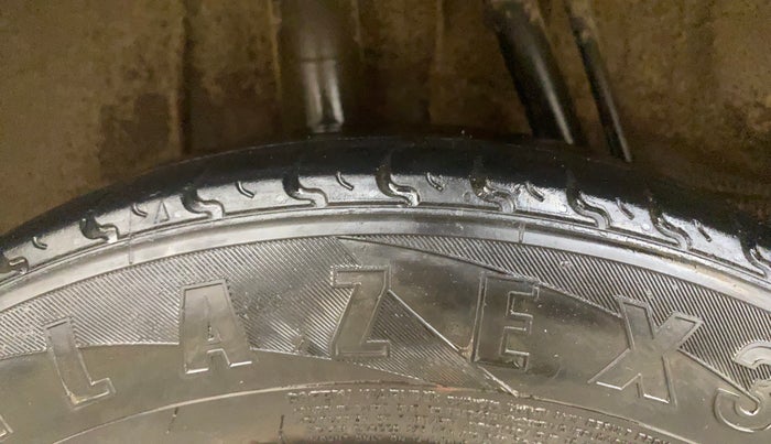 2022 Renault Kwid RXL 1.0, Petrol, Manual, 68,751 km, Right Rear Tyre Tread