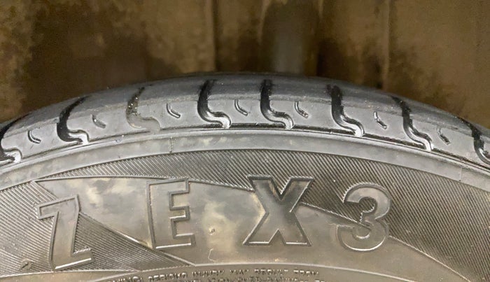 2022 Renault Kwid RXL 1.0, Petrol, Manual, 68,751 km, Left Rear Tyre Tread