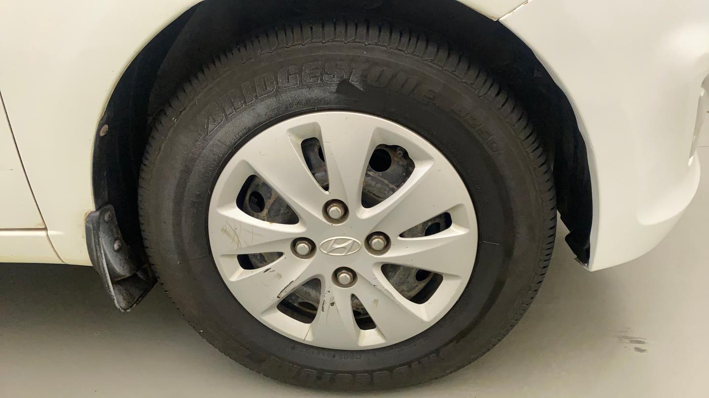 2011 Hyundai i10 MAGNA 1.2, Petrol, Manual, 47,160 km, Right Front Wheel