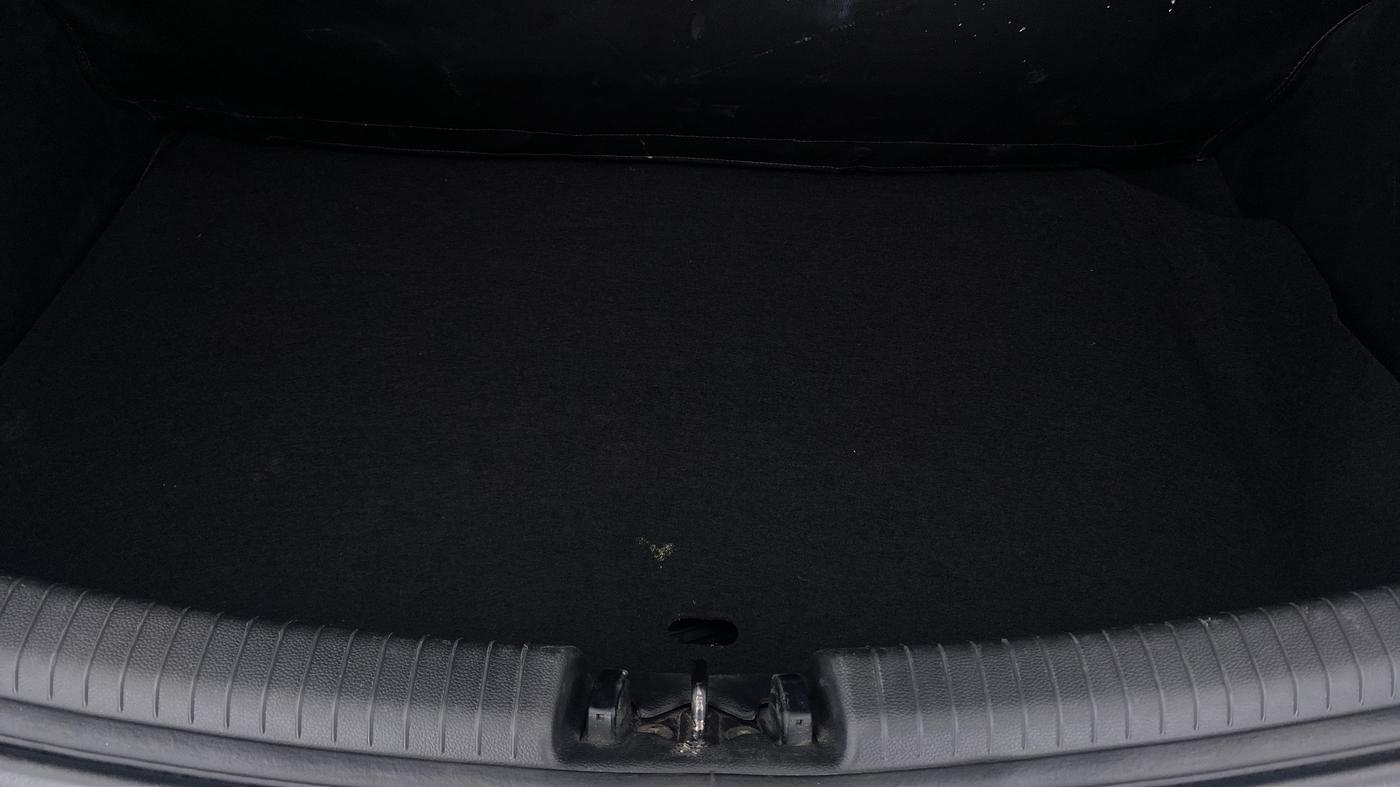 2018 Hyundai Grand i10 SPORTZ AT 1.2 KAPPA VTVT, Petrol, Automatic, 42,433 km, Boot Inside