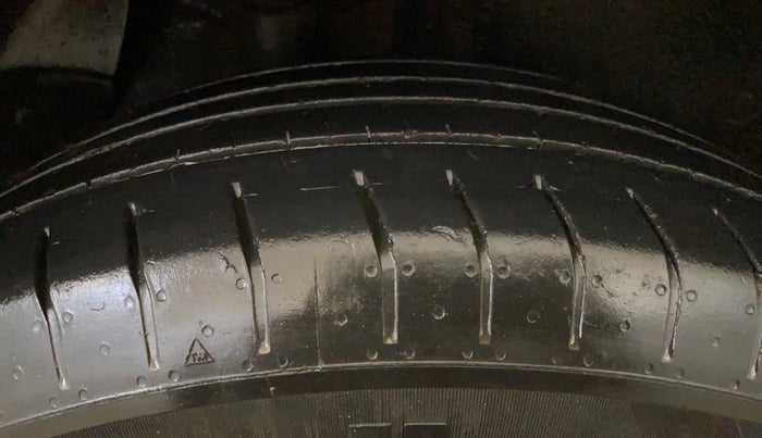 2019 Hyundai Creta SX 1.6 PETROL, Petrol, Manual, 88,198 km, Right Rear Tyre Tread