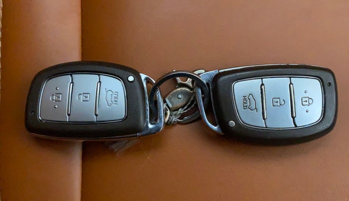 2019 Hyundai Creta SX 1.6 PETROL, Petrol, Manual, 88,198 km, Key Close Up