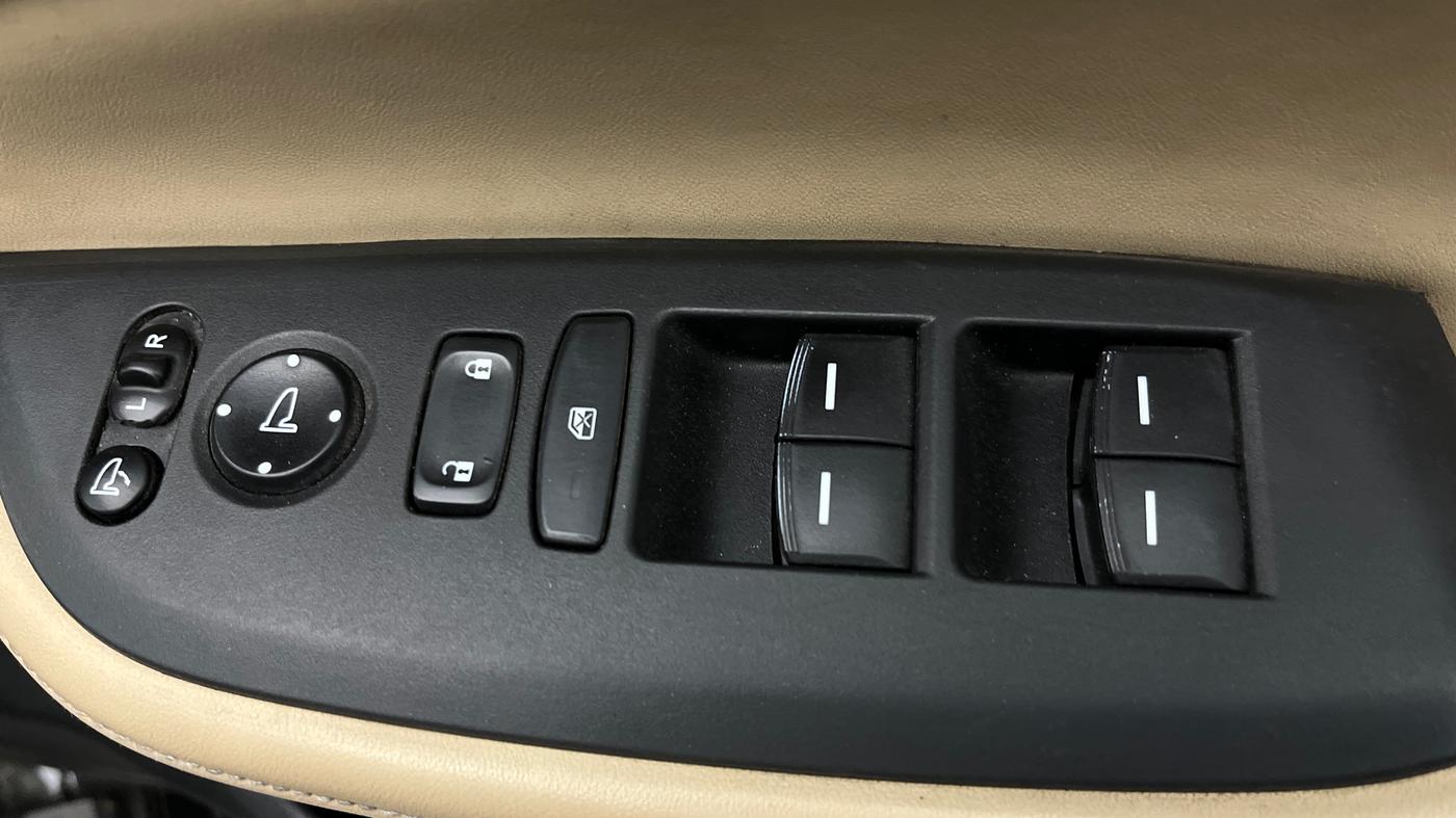 2020 Honda City 1.5L I-VTEC ZX CVT, Petrol, Automatic, 57,491 km, Driver Side Door Panels Control