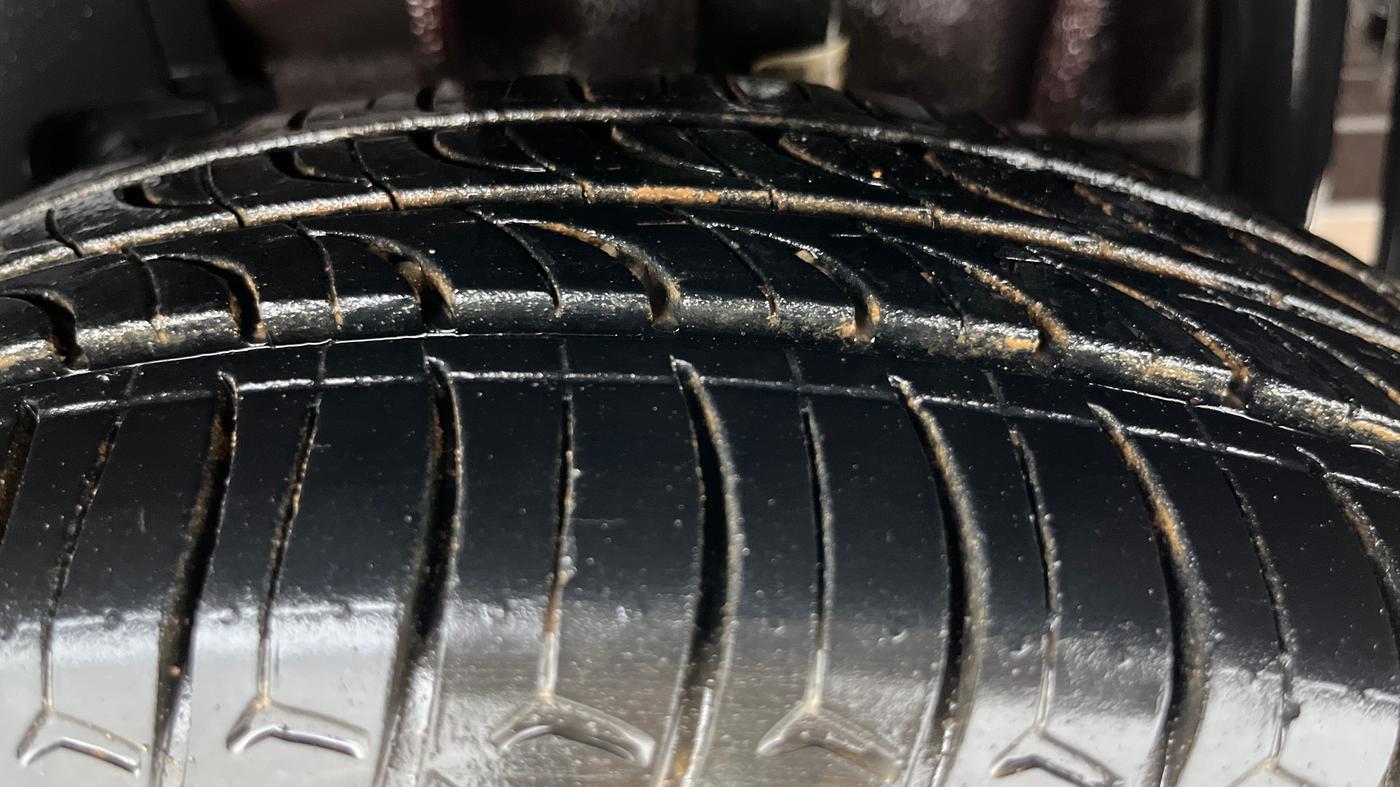 2022 Tata TIGOR XZA PLUS PETROL, Petrol, Automatic, 45,837 km, Left Rear Tyre Tread
