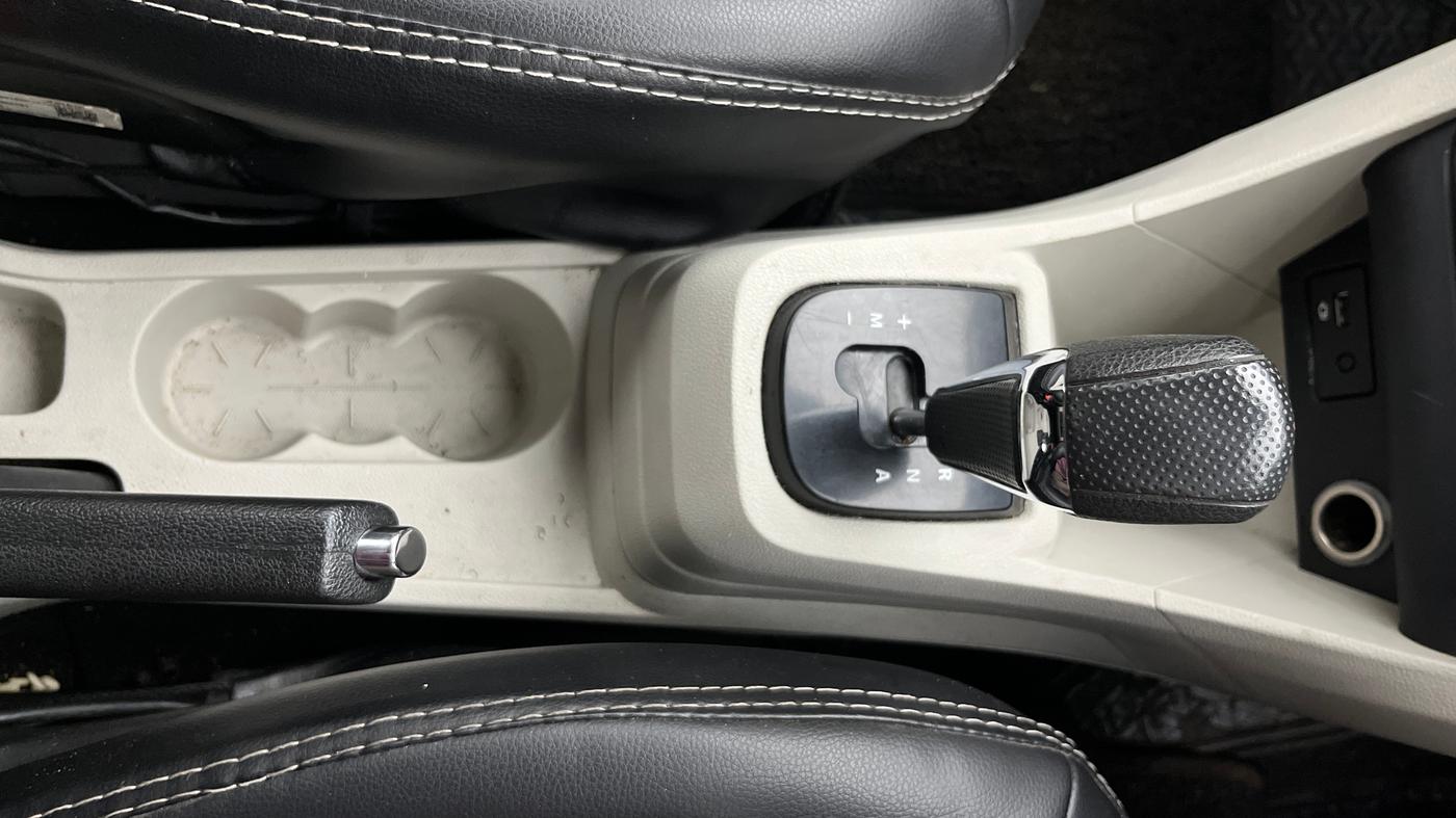 2022 Tata TIGOR XZA PLUS PETROL, Petrol, Automatic, 45,837 km, Gear Lever
