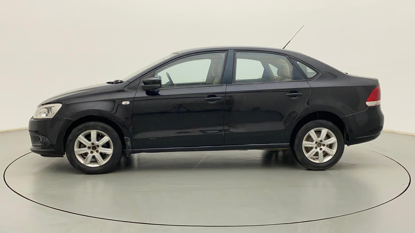 2011 Volkswagen Vento COMFORTLINE 1.6, Petrol, Manual, 61,436 km, Left Side