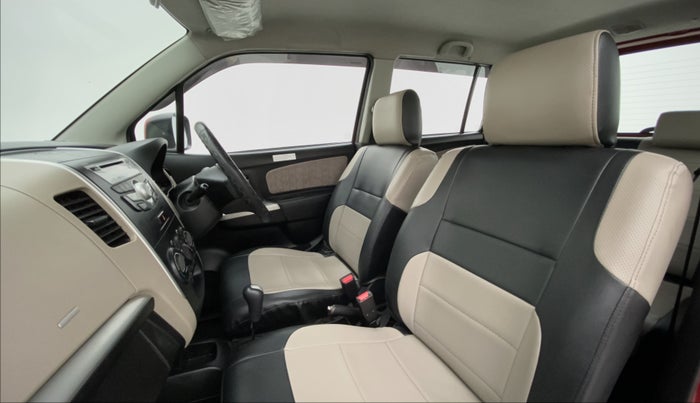 2015 Maruti Wagon R 1.0 VXI AMT, Petrol, Automatic, 64,186 km, Right Side Front Door Cabin