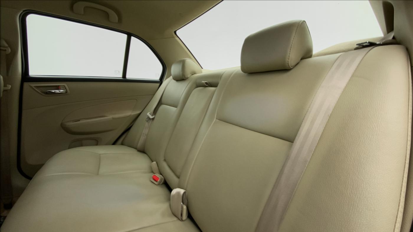 2016 Maruti Swift Dzire VXI OPT, Petrol, Manual, 43,422 km, Right Side Rear Door Cabin