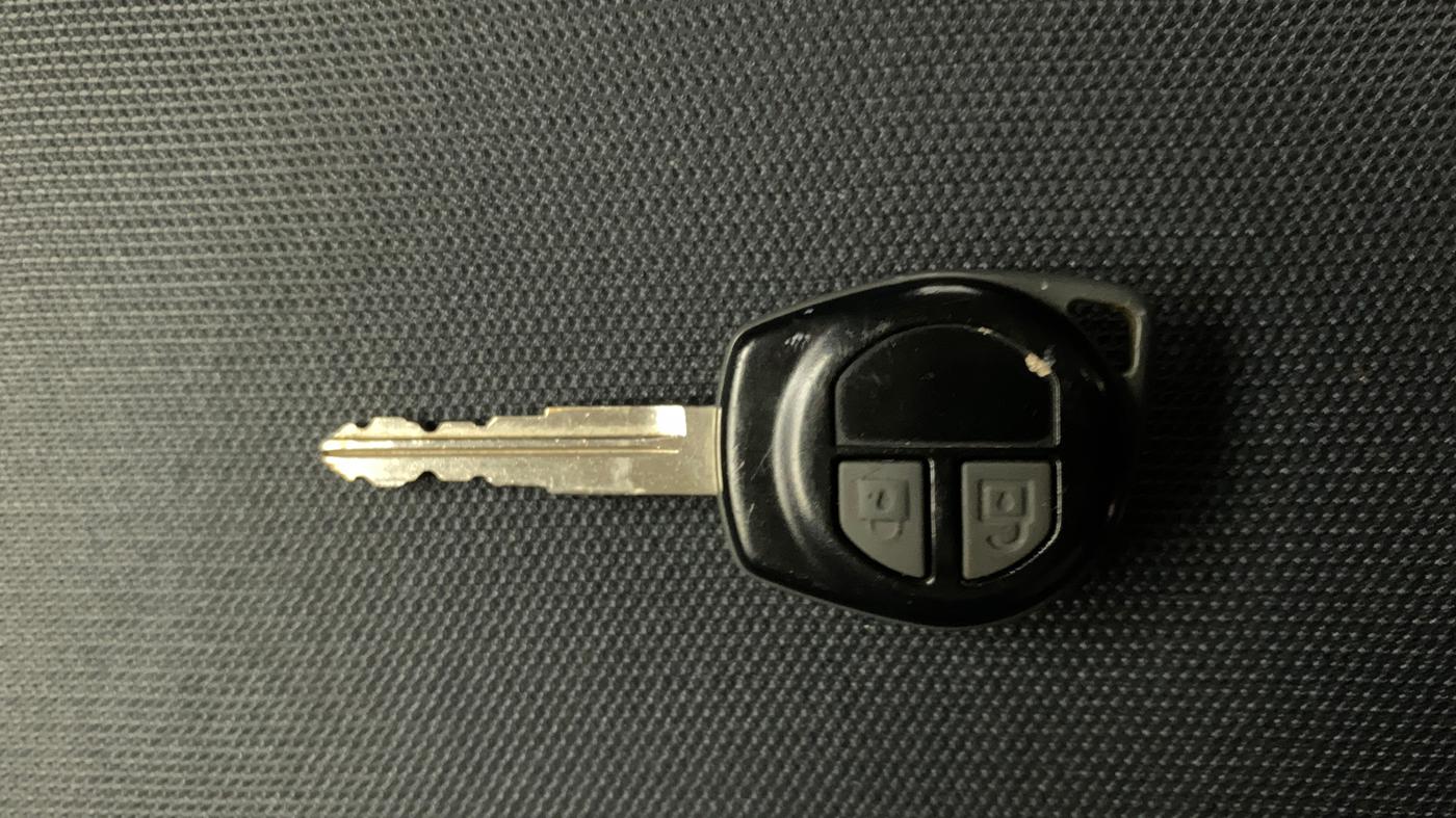 2014 Maruti Ertiga VXI, Petrol, Manual, 90,383 km, Key Close Up