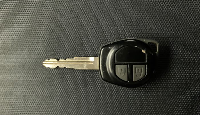 2014 Maruti Ertiga VXI, Petrol, Manual, 90,383 km, Key Close Up