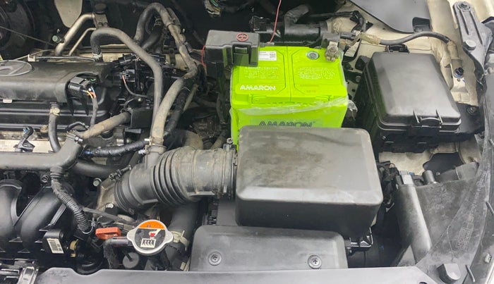 2017 Hyundai Elite i20 MAGNA 1.4 AT, Petrol, Automatic, 33,734 km, Engine View - Left