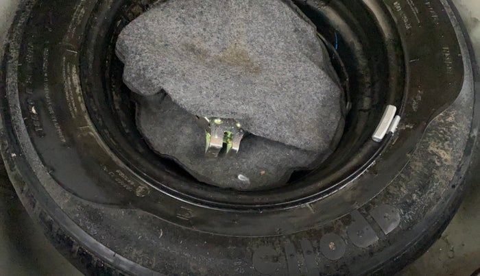 2017 Hyundai Elite i20 MAGNA 1.4 AT, Petrol, Automatic, 33,734 km, Spare Tyre