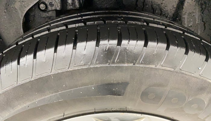 2020 Tata Harrier XZA 2.0L, Diesel, Automatic, 59,796 km, Left Rear Tyre Tread