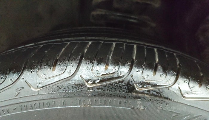 2022 MG ASTOR SHARP 1.5 MT, Petrol, Manual, 6,255 km, Left Front Tyre Tread