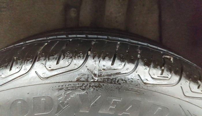 2022 MG ASTOR SHARP 1.5 MT, Petrol, Manual, 6,255 km, Left Rear Tyre Tread