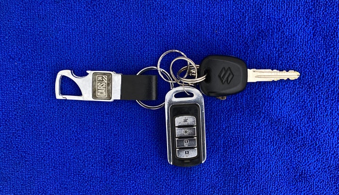 2018 Maruti Alto 800 LXI, Petrol, Manual, 35,371 km, Key Close Up