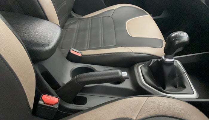 2017 Hyundai Creta SX PLUS 1.6 PETROL, Petrol, Manual, 70,971 km, Gear Lever