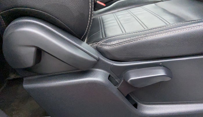 2019 Ford Ecosport 1.5 TITANIUM PLUS TI VCT AT, Petrol, Automatic, 9,607 km, Driver Side Adjustment Panel