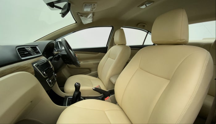 2022 Maruti Ciaz DELTA 1.5 SHVS MT PETROL, Petrol, Manual, 16,727 km, Right Side Front Door Cabin