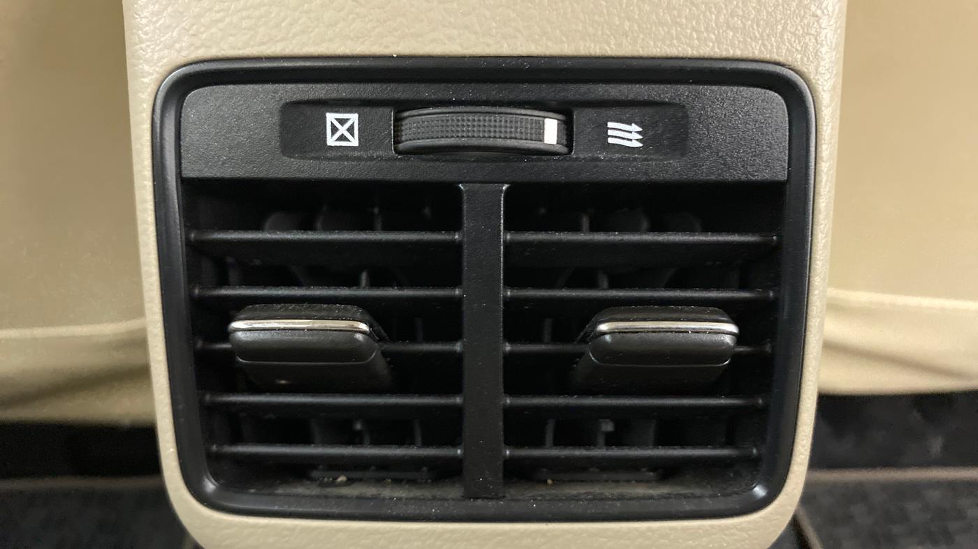 2022 Maruti Ciaz DELTA 1.5 SHVS MT PETROL, Petrol, Manual, 16,727 km, Rear AC Vents