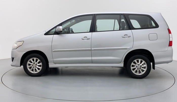 2013 Toyota Innova 2.5 VX 7 STR BS IV, Diesel, Manual, 58,189 km, Left Side