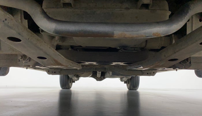 2013 Toyota Innova 2.5 VX 7 STR BS IV, Diesel, Manual, 58,189 km, Front Underbody