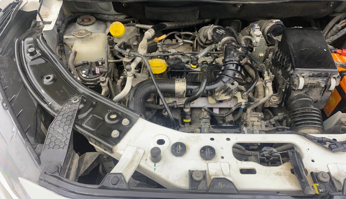 2021 Nissan MAGNITE XL TURBO CVT, Petrol, Automatic, 15,743 km, Engine View - Right