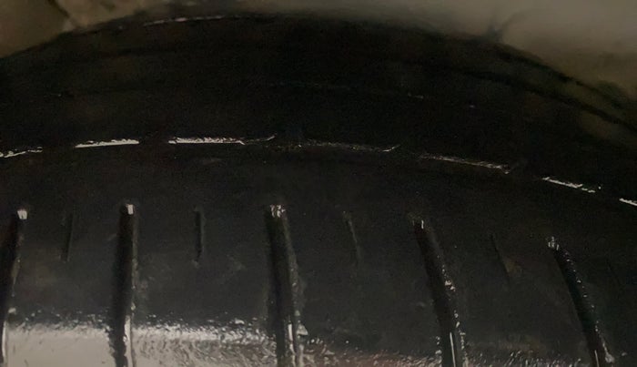 2020 KIA SELTOS GTK 1.4 PETROL, Petrol, Manual, 28,016 km, Left Front Tyre Tread