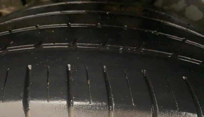 2020 KIA SELTOS GTK 1.4 PETROL, Petrol, Manual, 28,016 km, Right Rear Tyre Tread