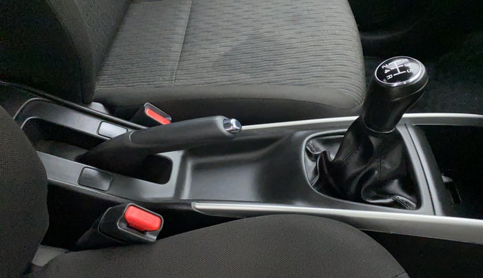 2019 Maruti Baleno DELTA 1.2 K12, Petrol, Manual, 19,831 km, Gear Lever
