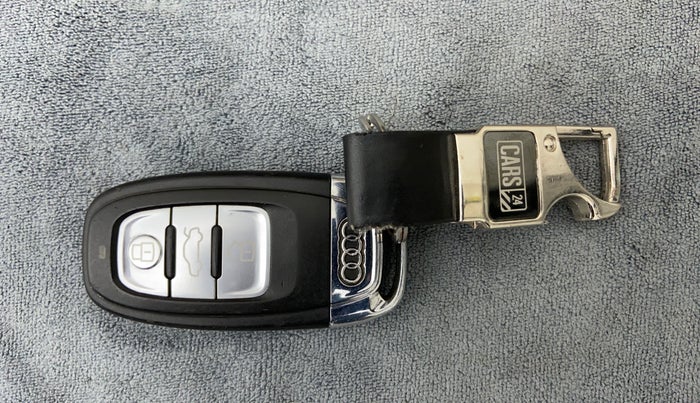 2013 Audi A6 2.0 TDI PREMIUM PLUS, Diesel, Automatic, 84,084 km, Key Close Up