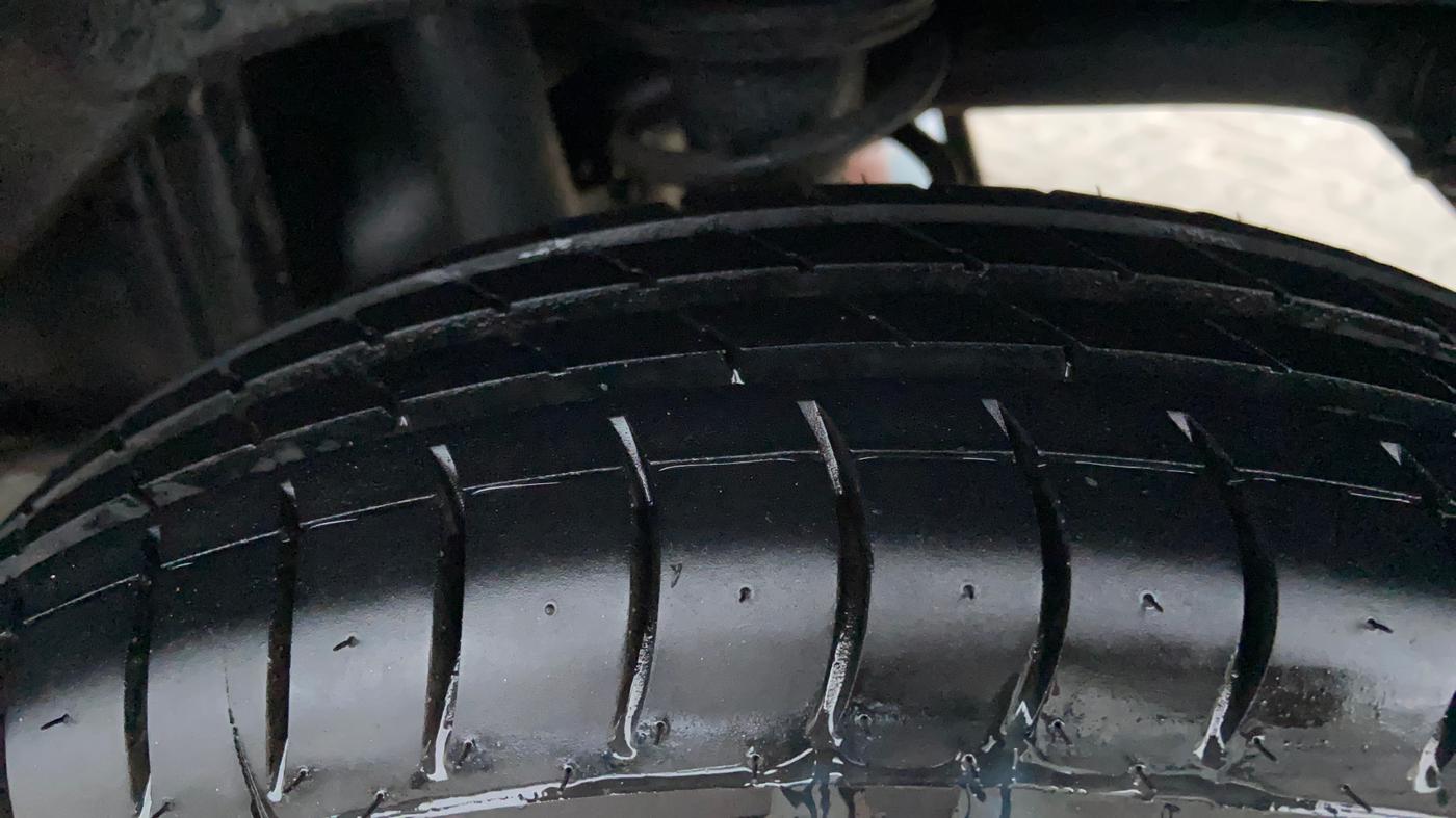2018 Maruti Alto 800 LXI, Petrol, Manual, 86,962 km, Left Rear Tyre Tread