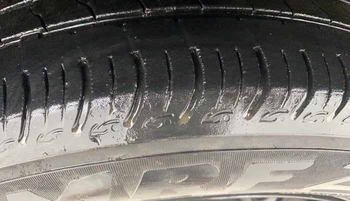 2022 Maruti S PRESSO VXI+, Petrol, Manual, 35,637 km, Right Front Tyre Tread