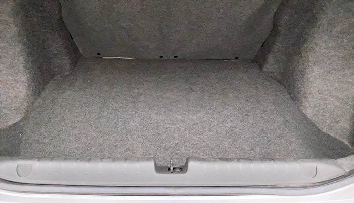 2022 Honda Amaze 1.2L I-VTEC VX, Petrol, Manual, 26,559 km, Boot Inside