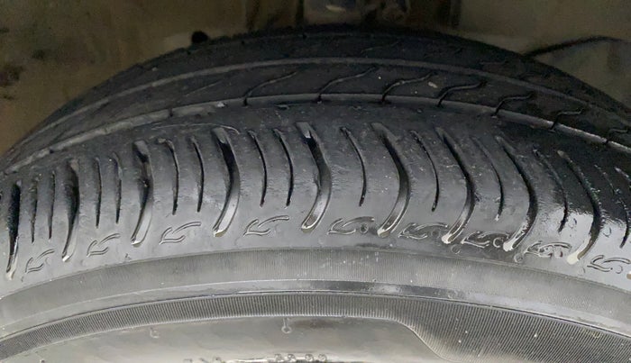 2022 Honda Amaze 1.2L I-VTEC VX, Petrol, Manual, 26,559 km, Right Front Tyre Tread