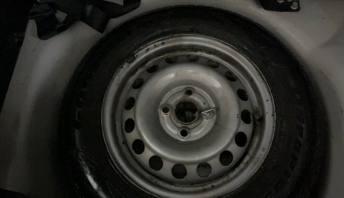 2016 Maruti Swift LXI (O), Petrol, Manual, 41,410 km, Spare Tyre