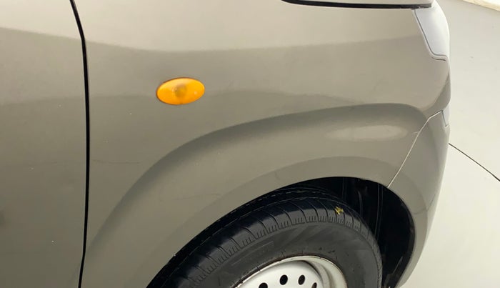 2019 Maruti New Wagon-R LXI CNG (O) 1.0, CNG, Manual, 19,538 km, Right fender - Minor scratches