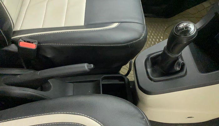 2019 Maruti New Wagon-R LXI CNG (O) 1.0, CNG, Manual, 19,538 km, Gear Lever